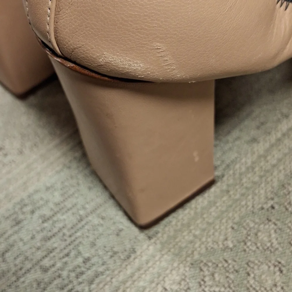 Tory Burch Nude Tan and Black Cap-Toe Leather Pumps